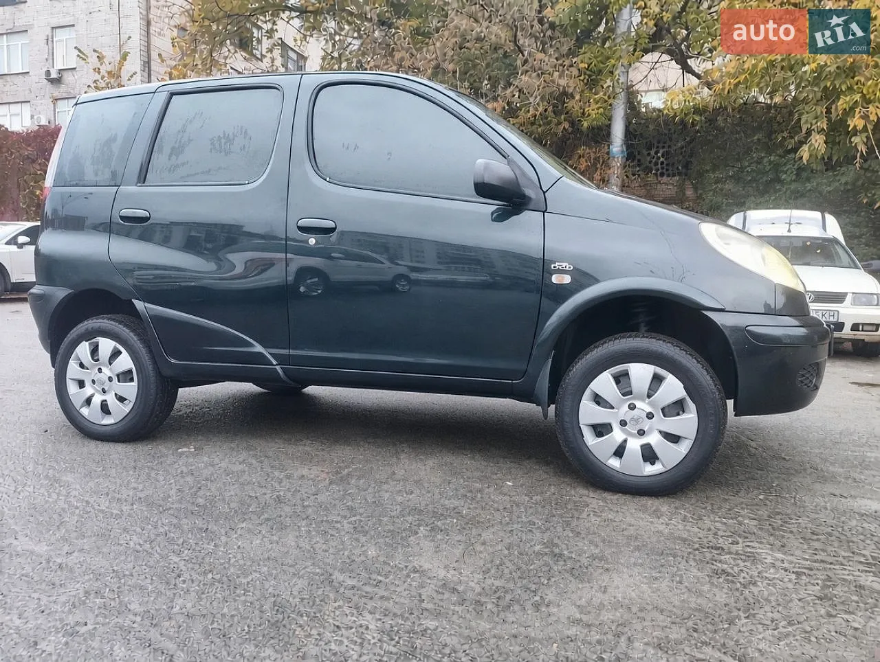 Toyota Yaris, 2004