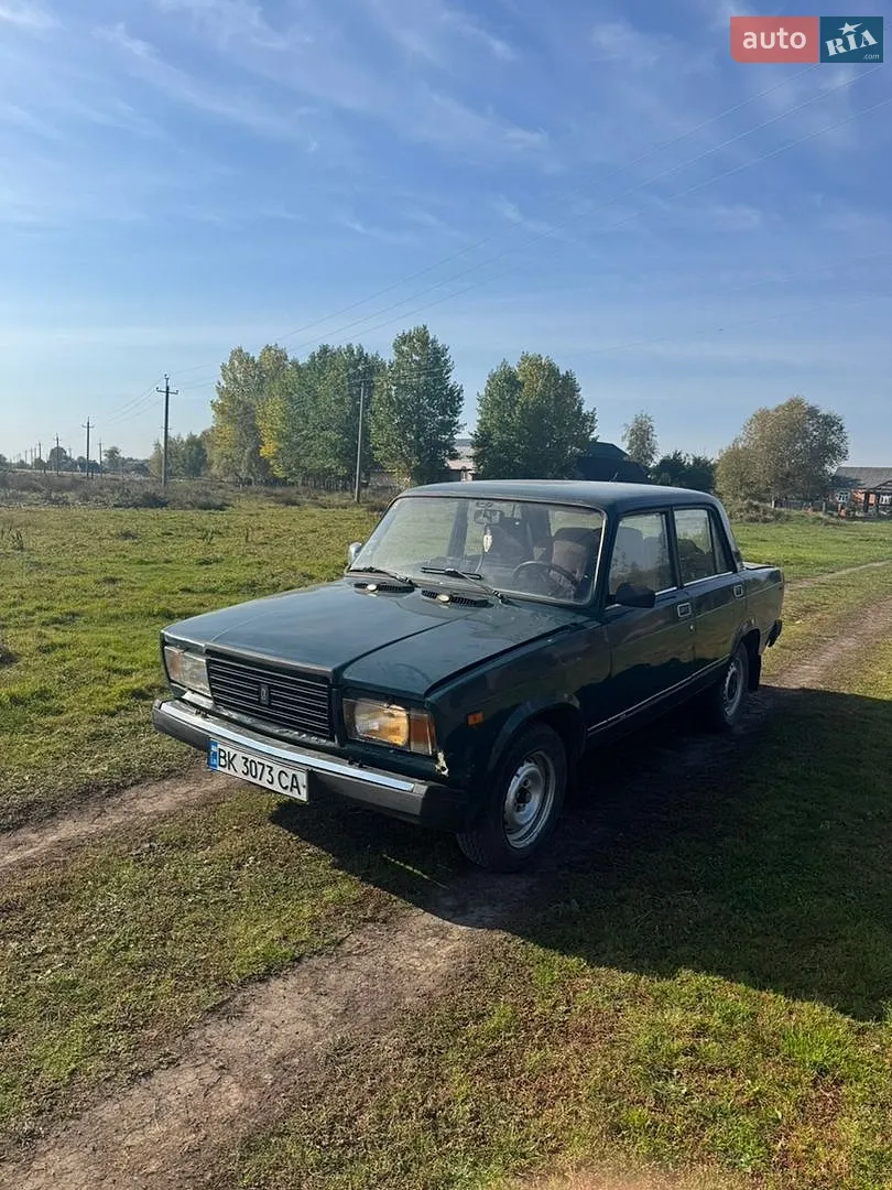 ВАЗ / Lada 2107, 2001