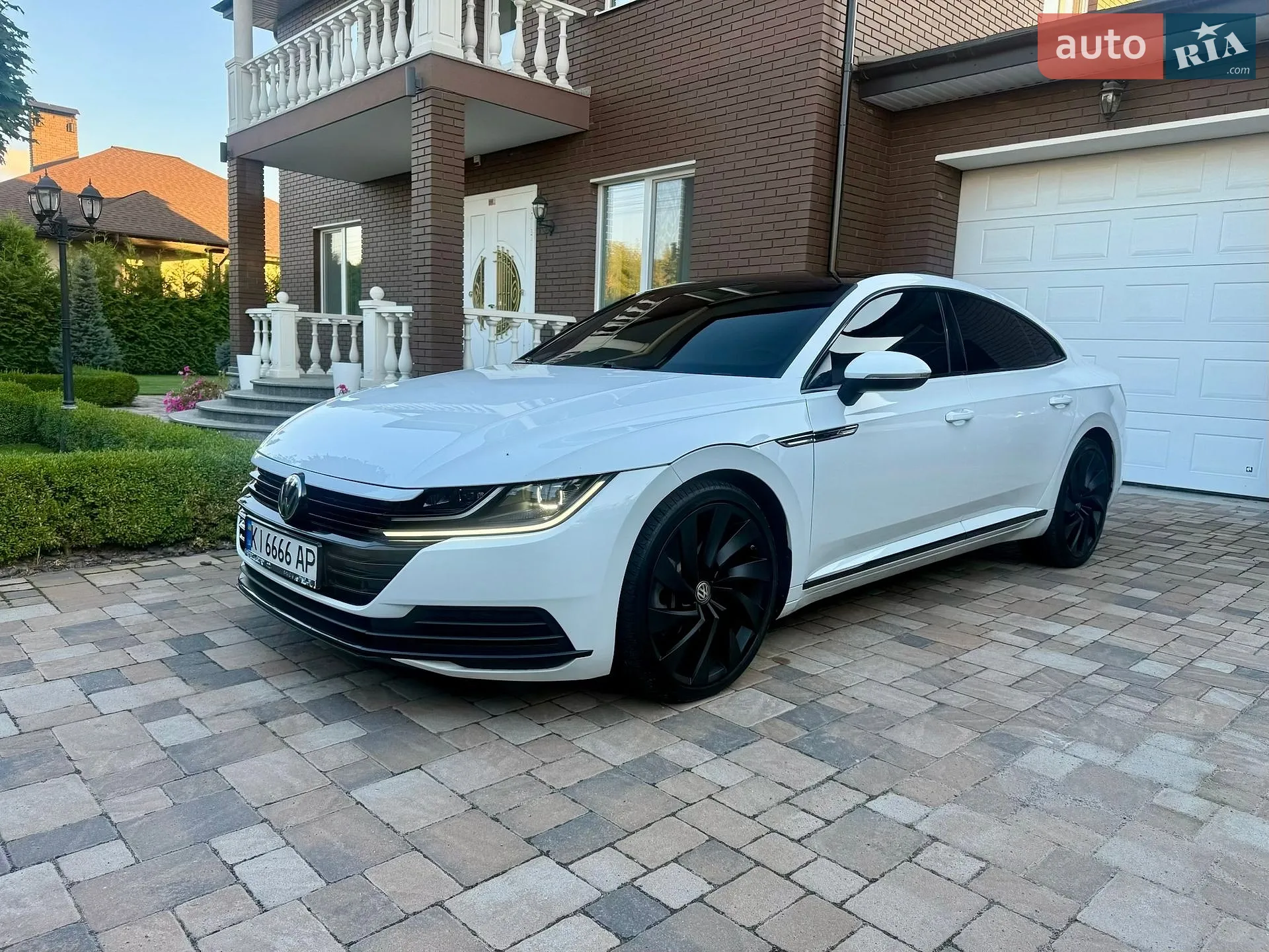 Volkswagen Arteon, 2019