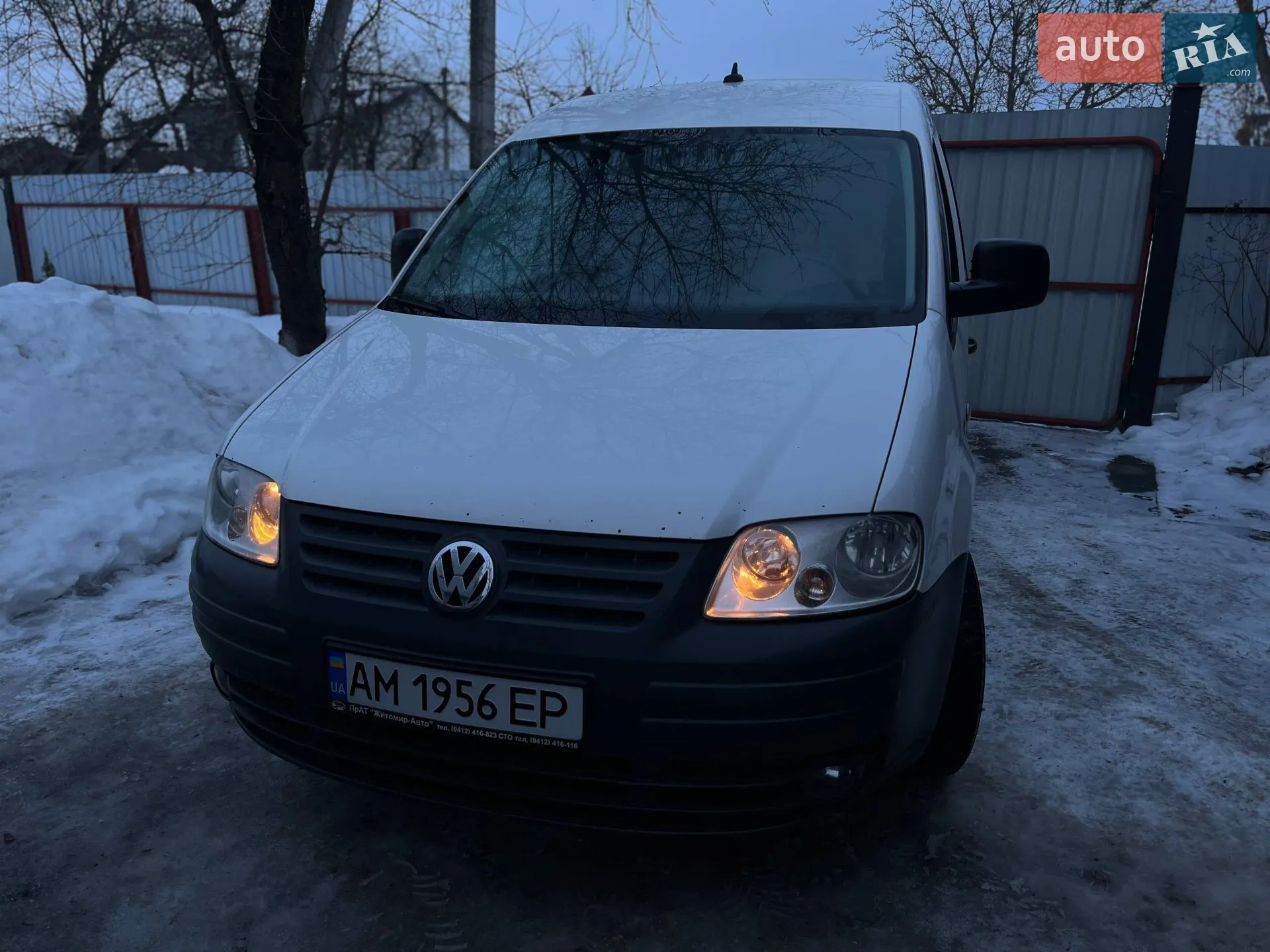 Volkswagen Caddy, 2010