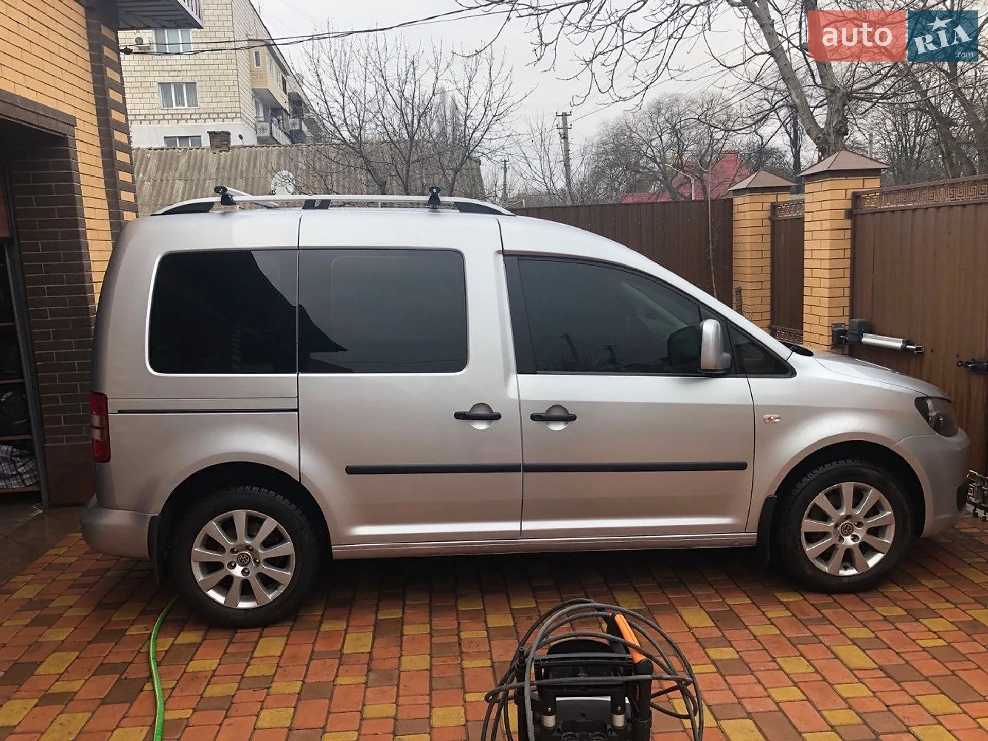 Volkswagen Caddy, 2011