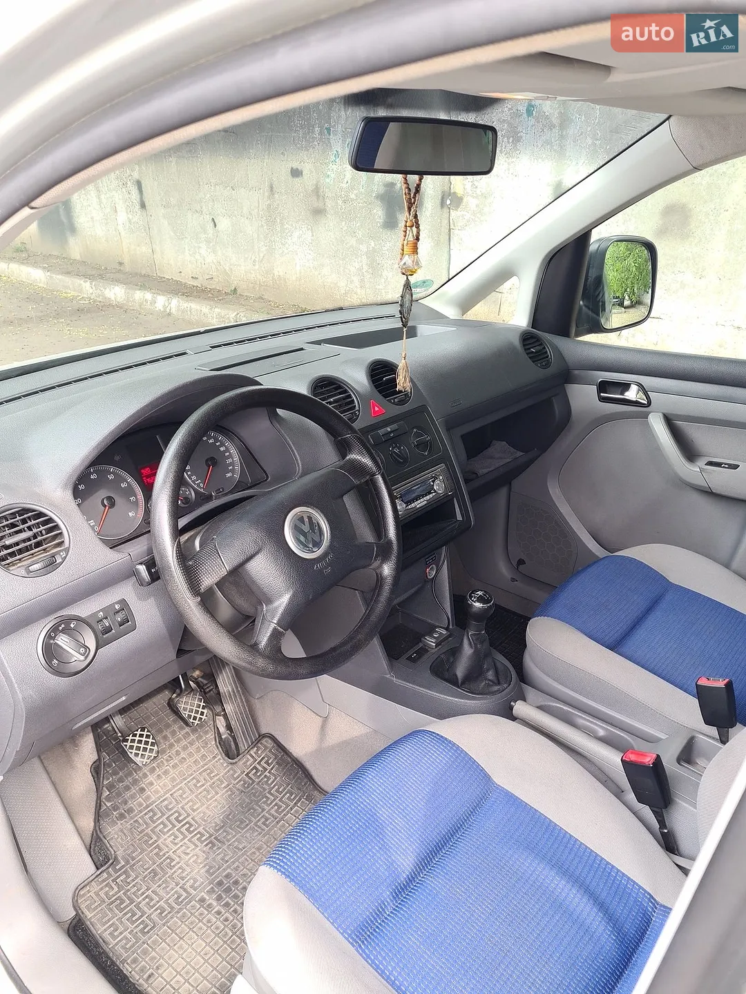 Volkswagen Caddy, 2004