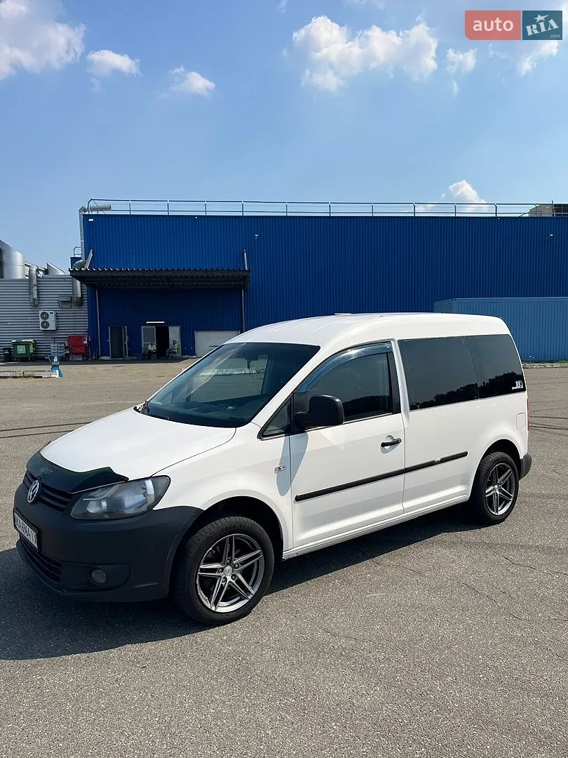 Volkswagen Caddy, 2011