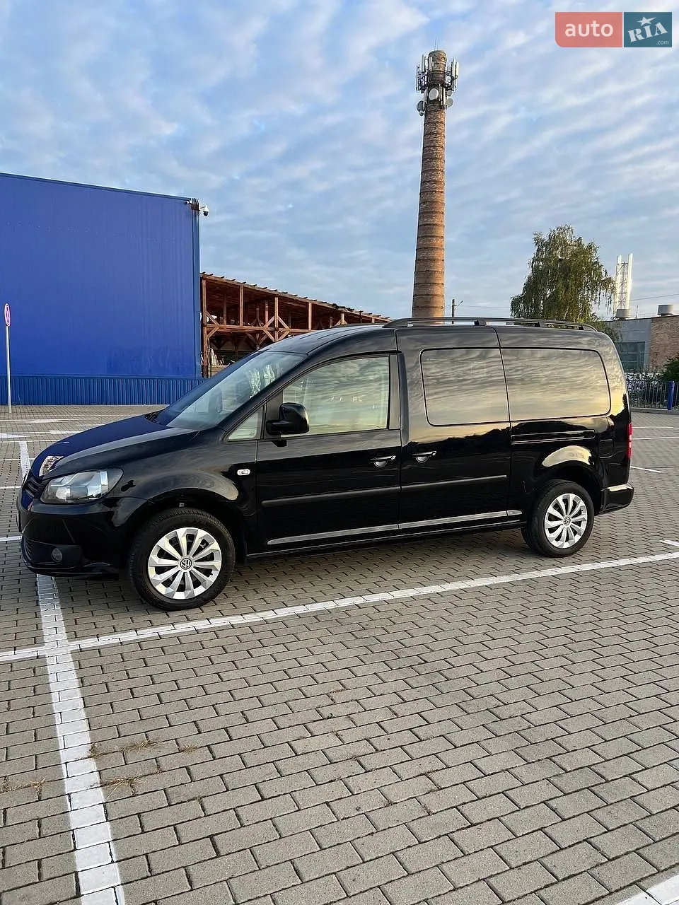 Volkswagen Caddy, 2011