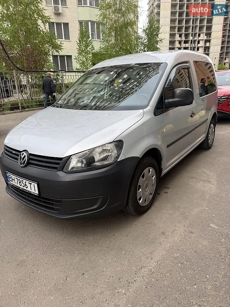 Volkswagen Caddy, 2011
