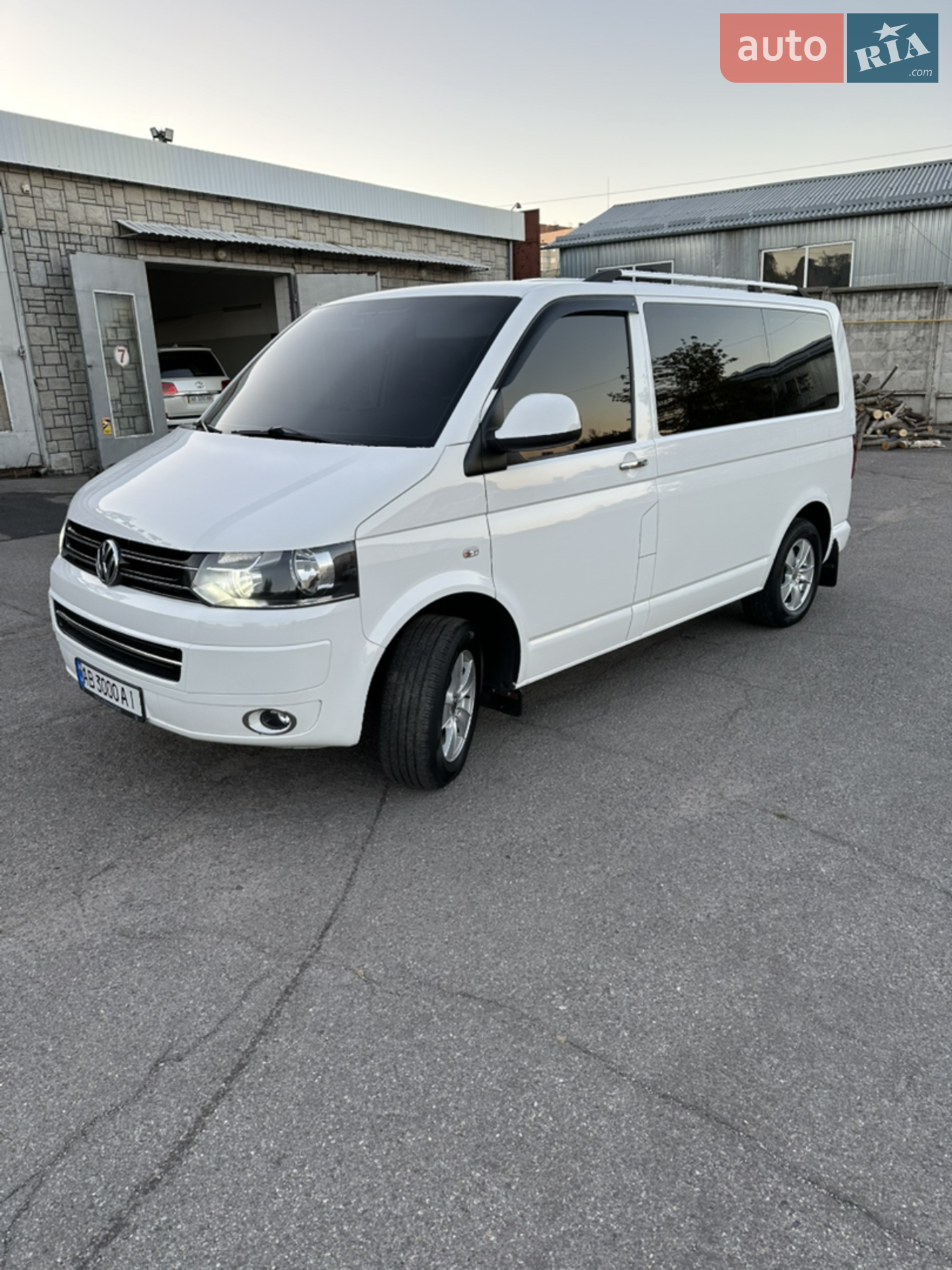 Volkswagen Caravelle, 2013