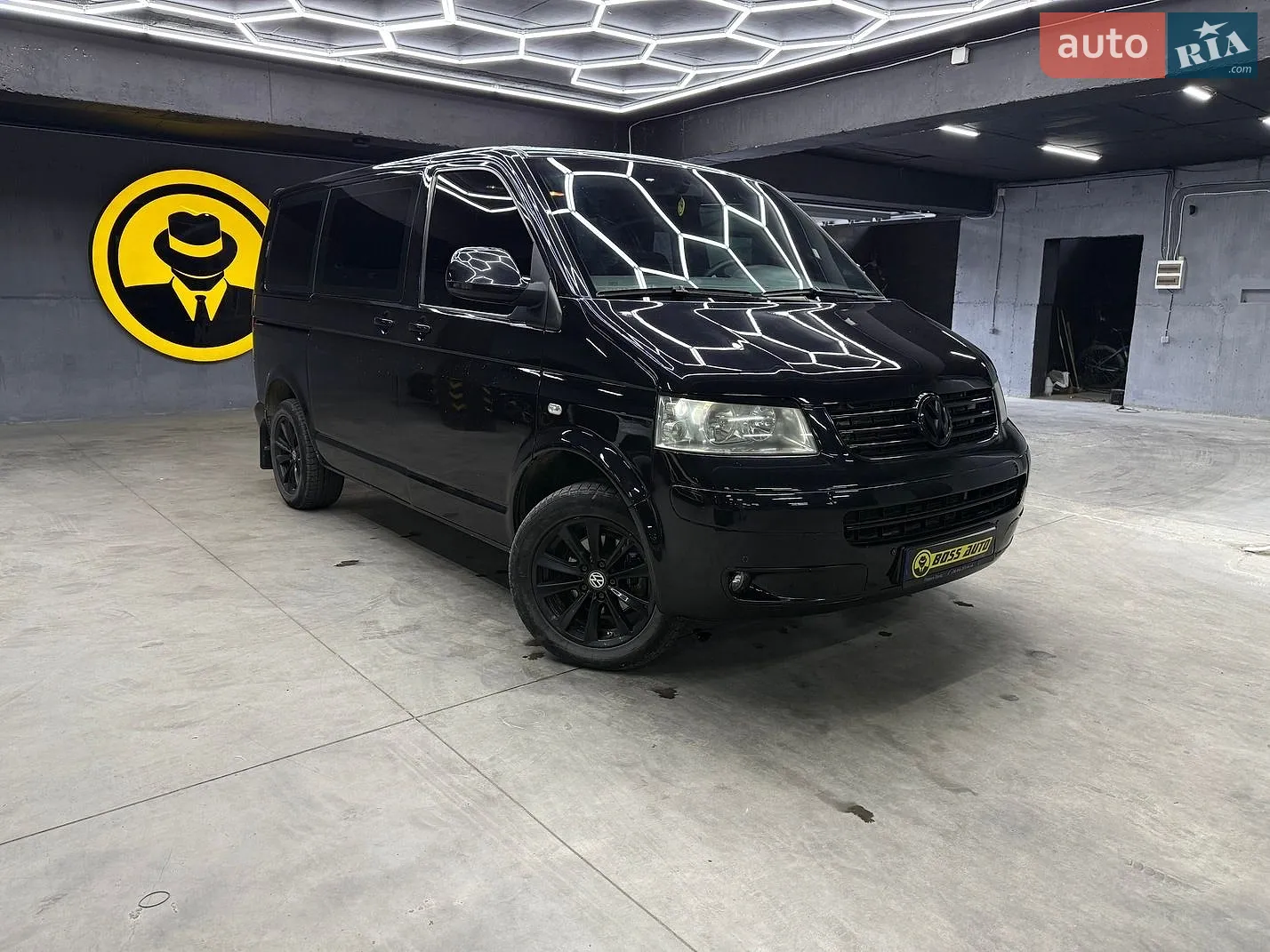 Volkswagen Caravelle, 2006