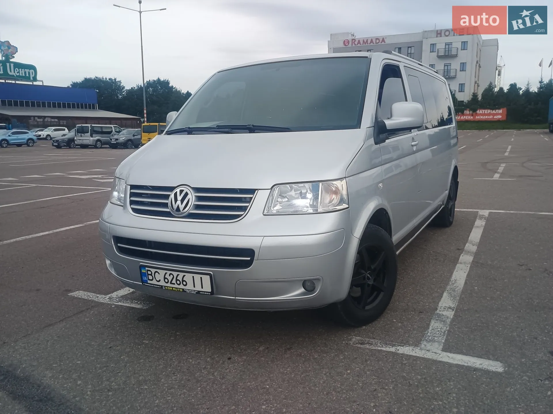 Volkswagen Caravelle, 2006