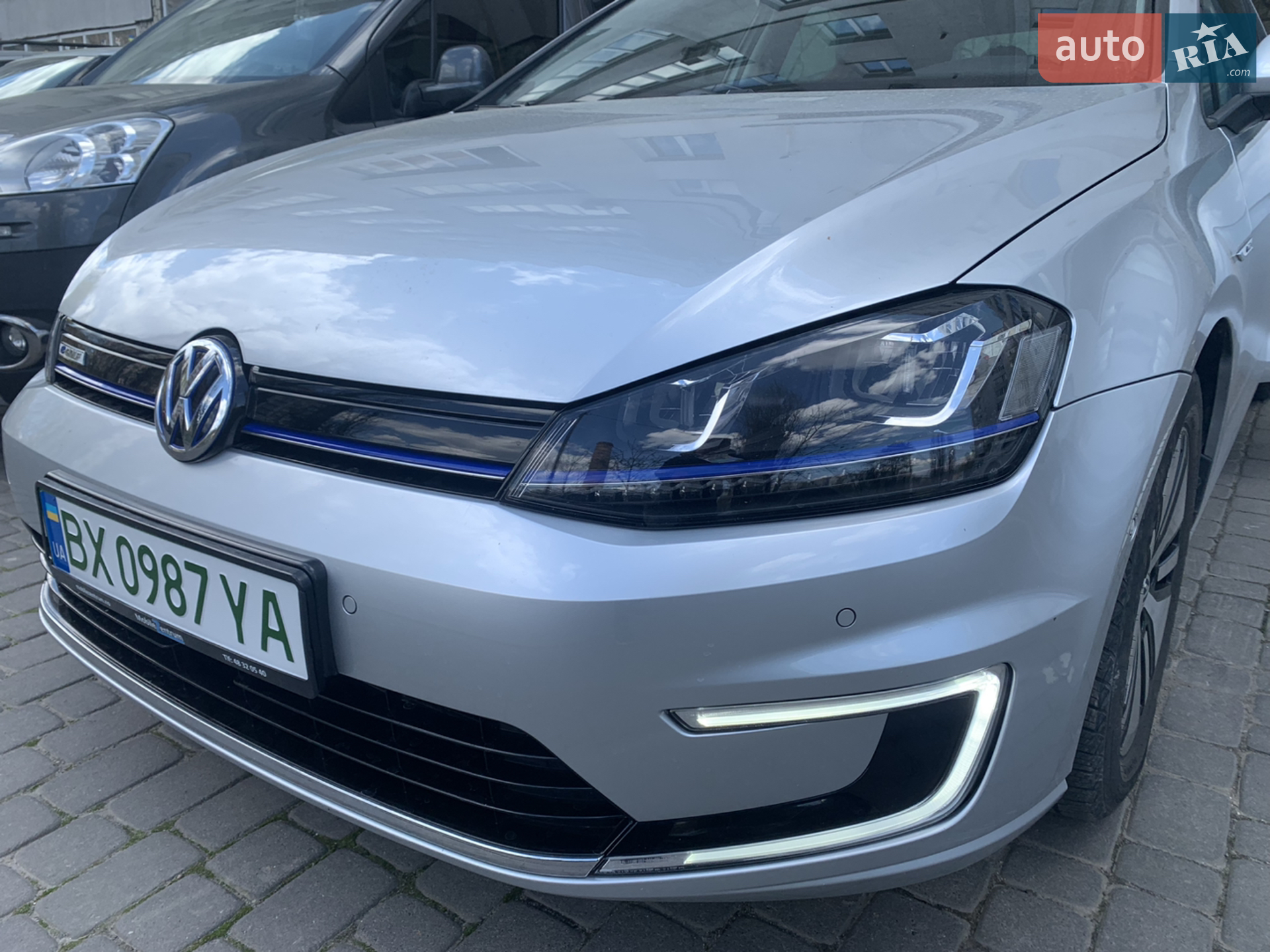 Volkswagen e-Golf, 2015