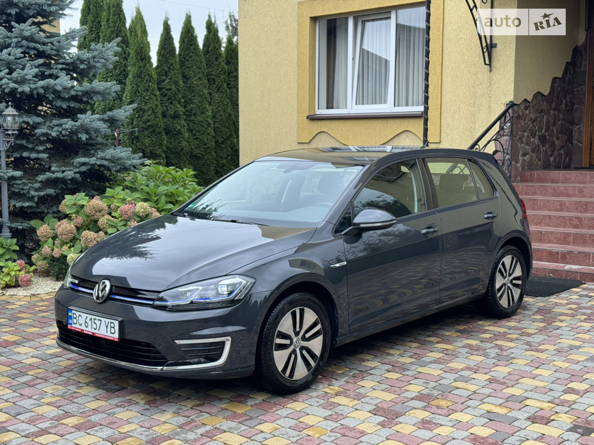 Volkswagen e-Golf, 2020
