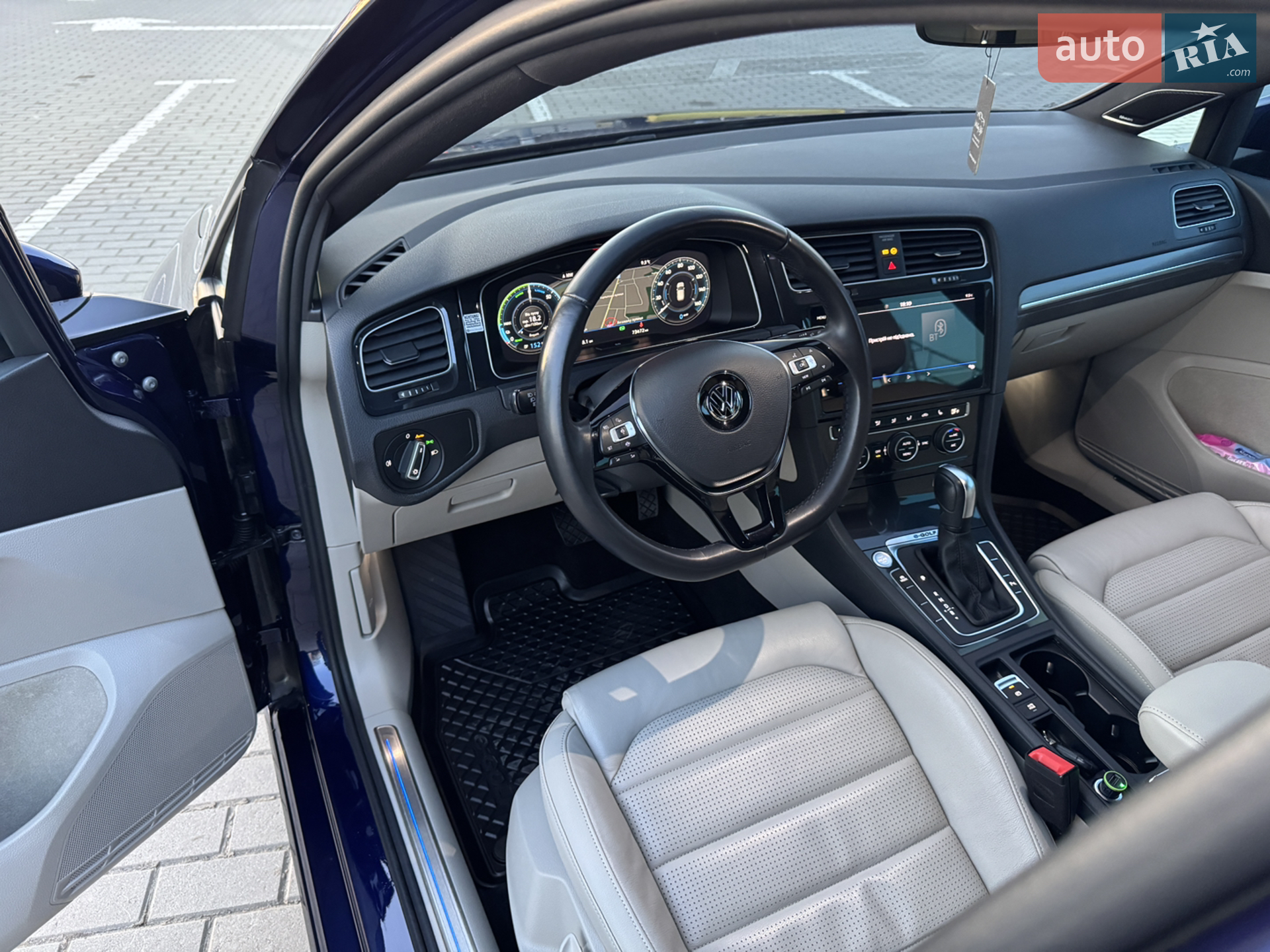 Volkswagen e-Golf, 2020