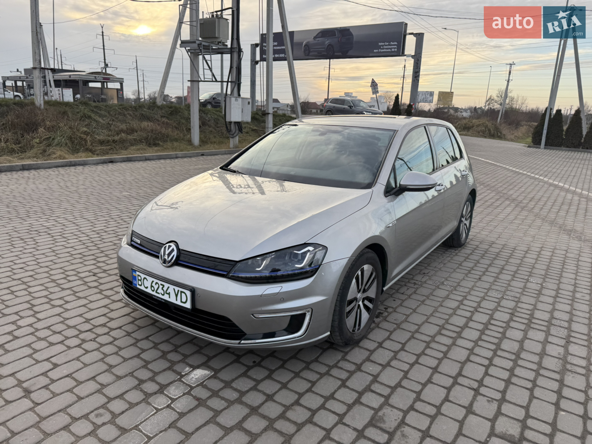 Volkswagen e-Golf, 2016