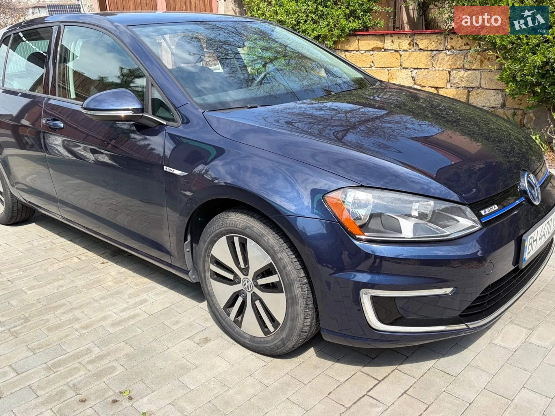 Volkswagen e-Golf, 2016