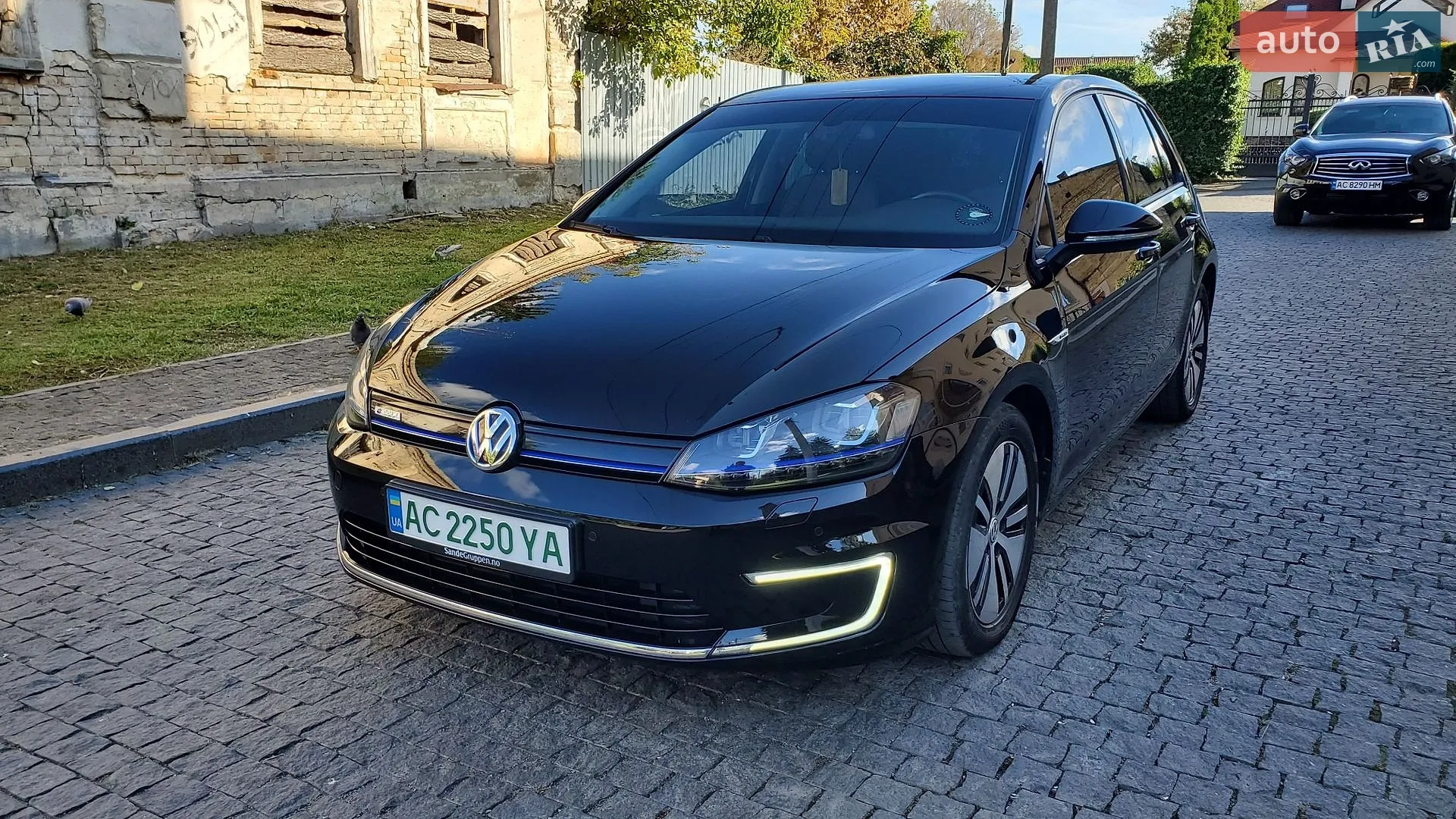 Volkswagen e-Golf, 2016