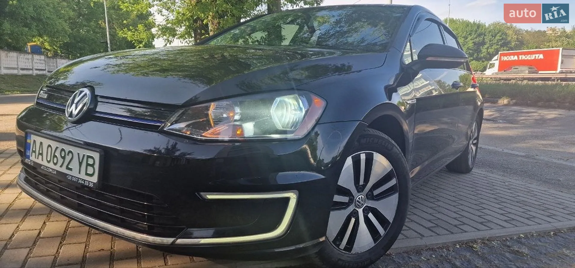 Volkswagen e-Golf, 2016