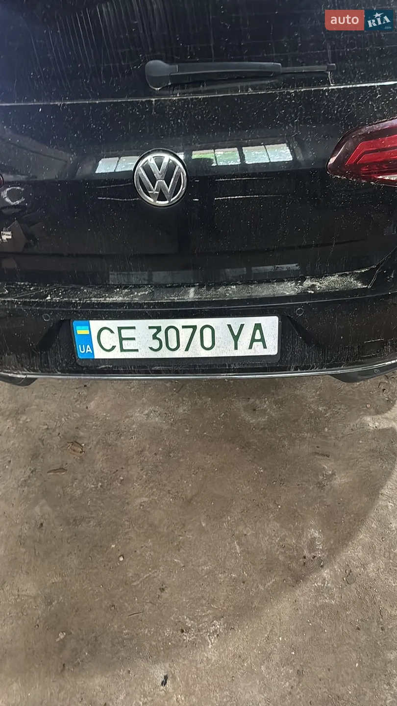 Volkswagen e-Golf, 2017