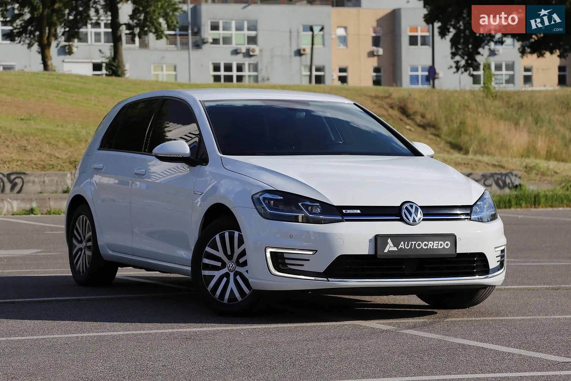 Volkswagen e-Golf, 2019