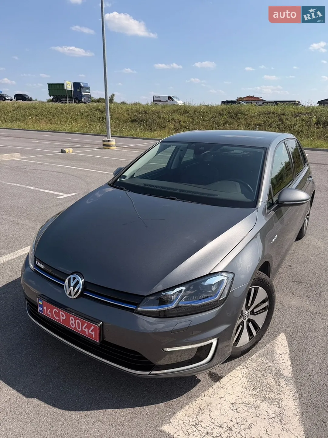 Volkswagen e-Golf, 2017