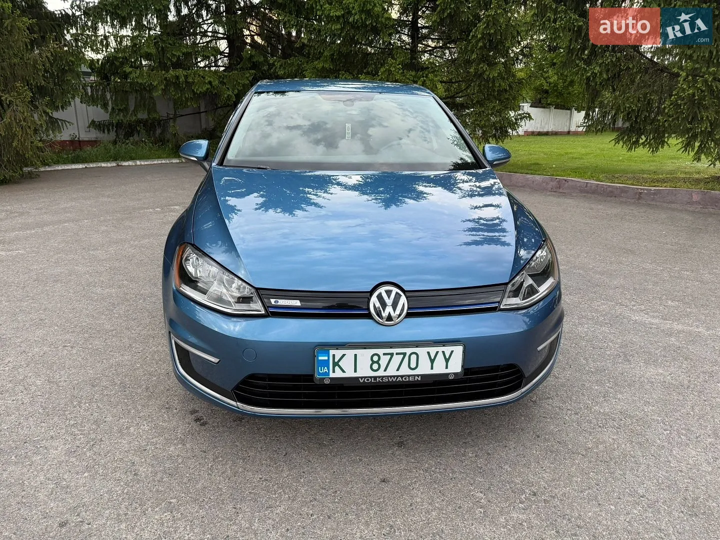 Volkswagen e-Golf, 2015