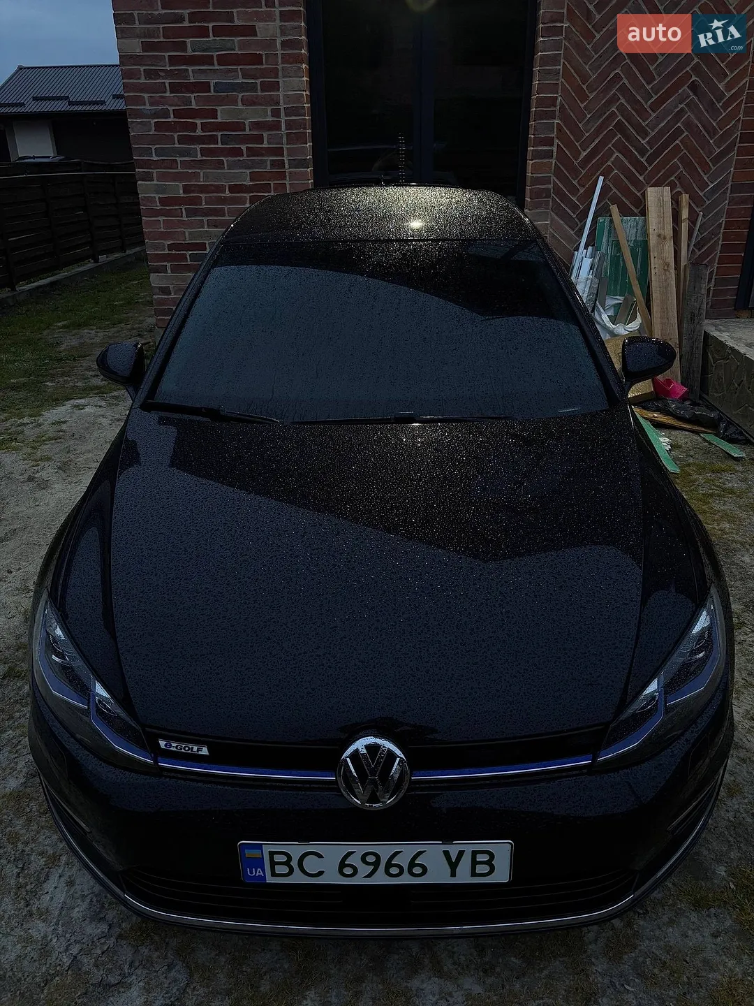 Volkswagen e-Golf, 2019