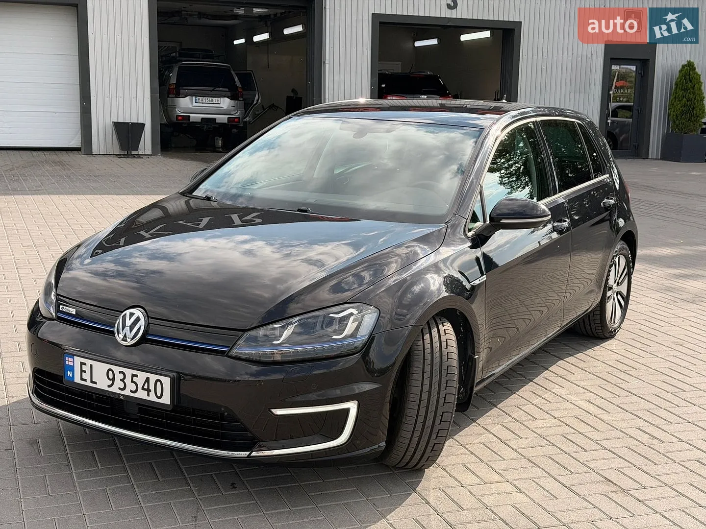 Volkswagen e-Golf, 2016