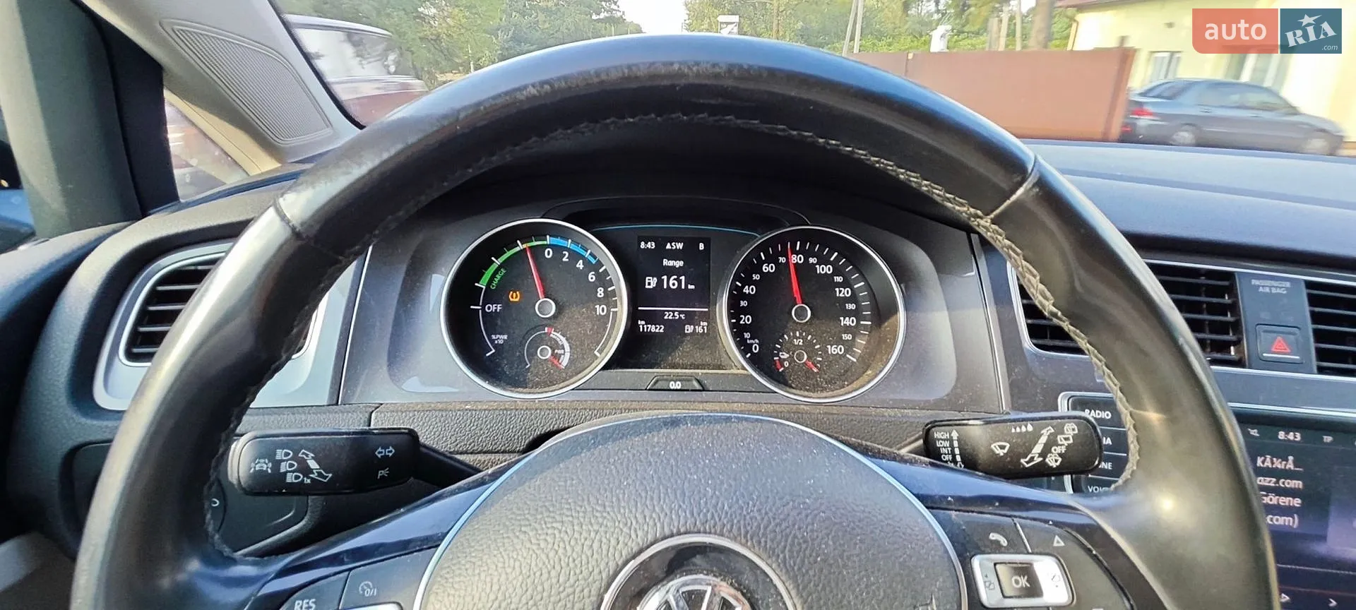 Volkswagen e-Golf, 2015