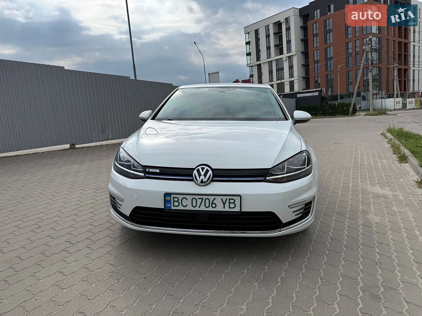Volkswagen e-Golf, 2019