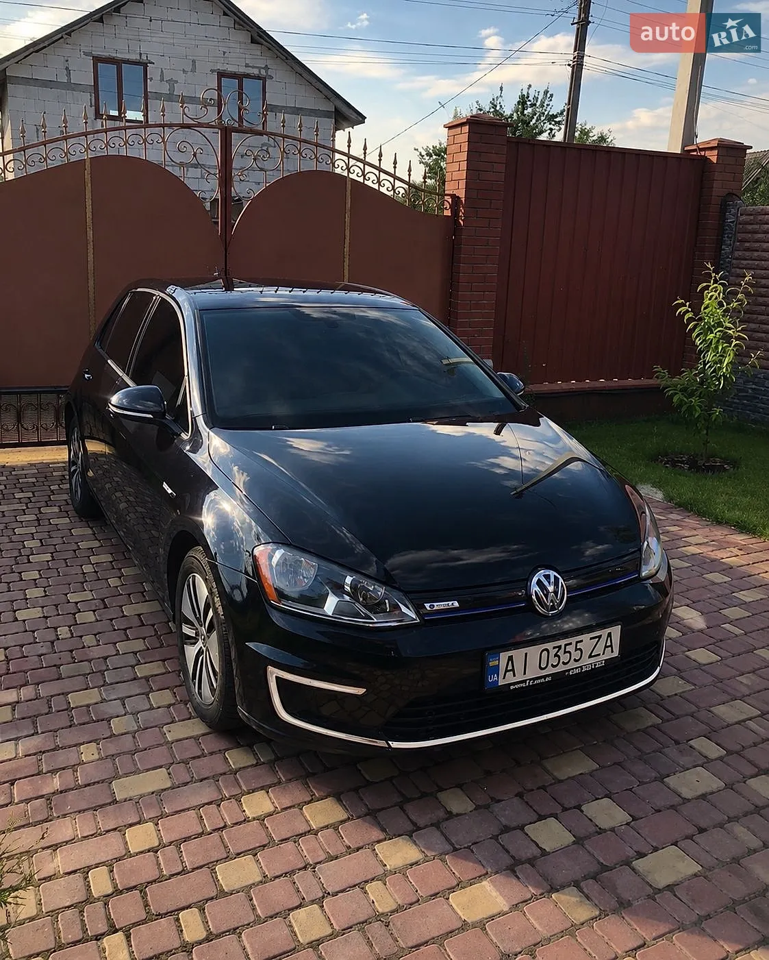 Volkswagen e-Golf, 2016