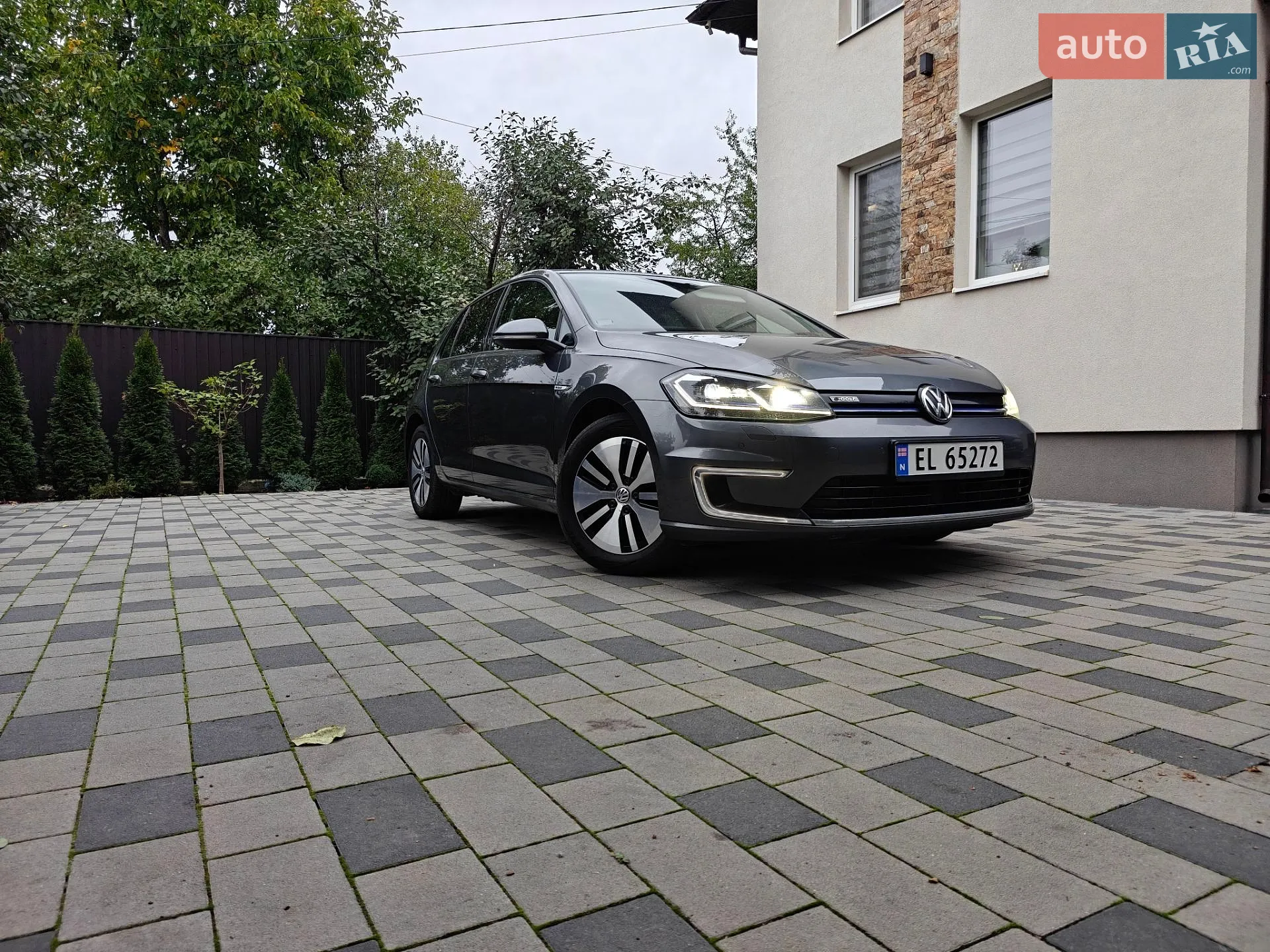 Volkswagen e-Golf, 2017