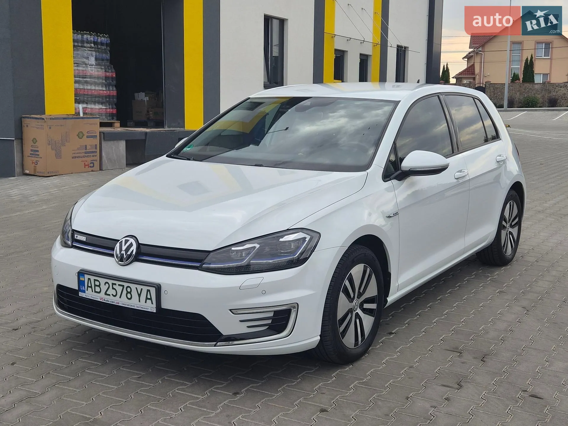 Volkswagen e-Golf, 2020