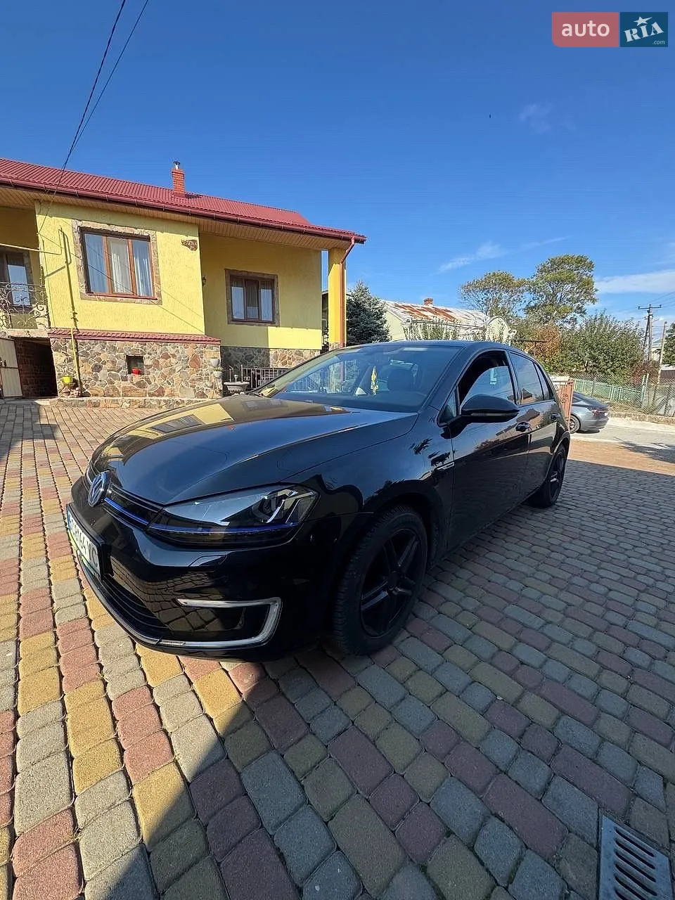 Volkswagen e-Golf, 2016