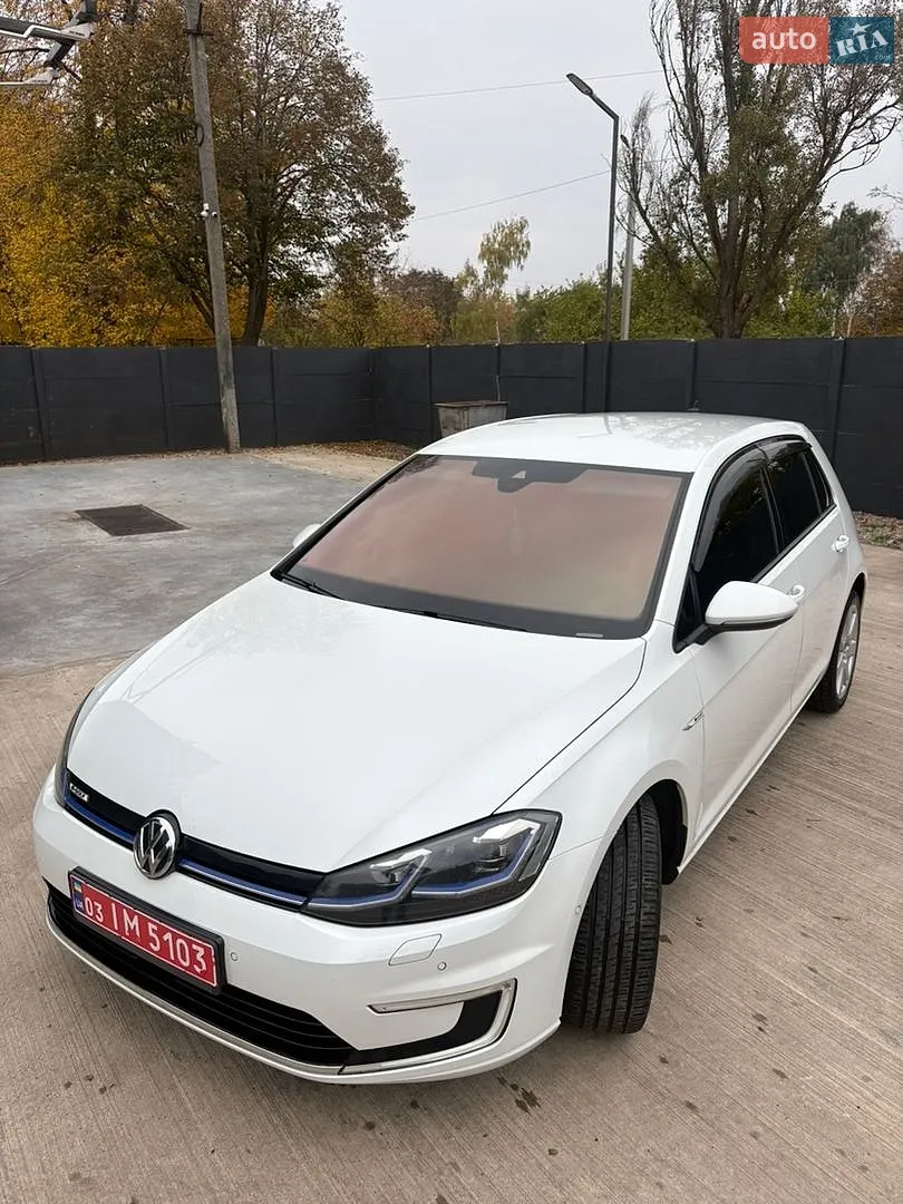 Volkswagen e-Golf, 2018