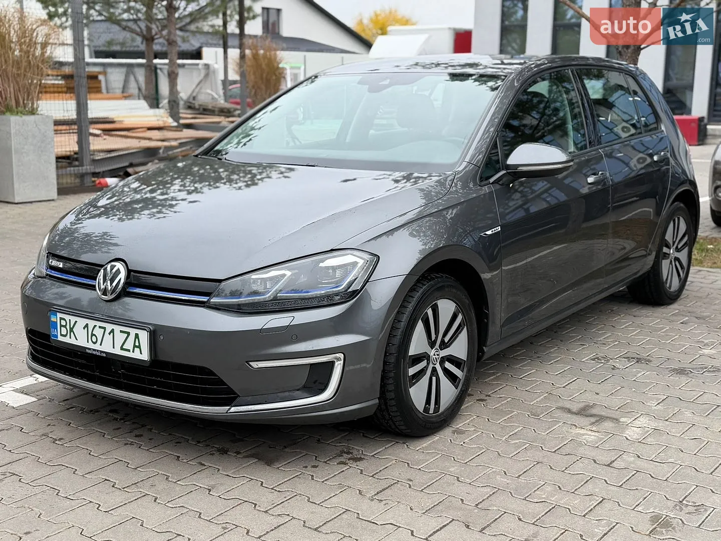 Volkswagen e-Golf, 2017