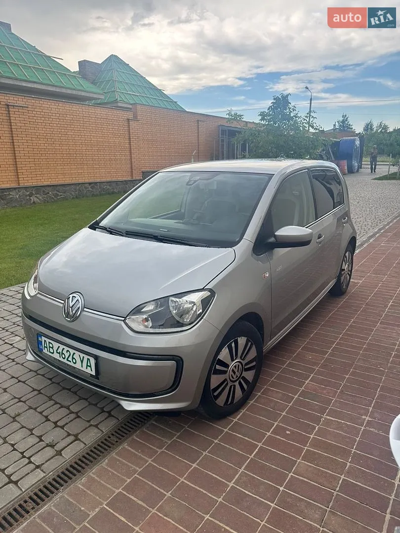 Volkswagen e-Up, 2014