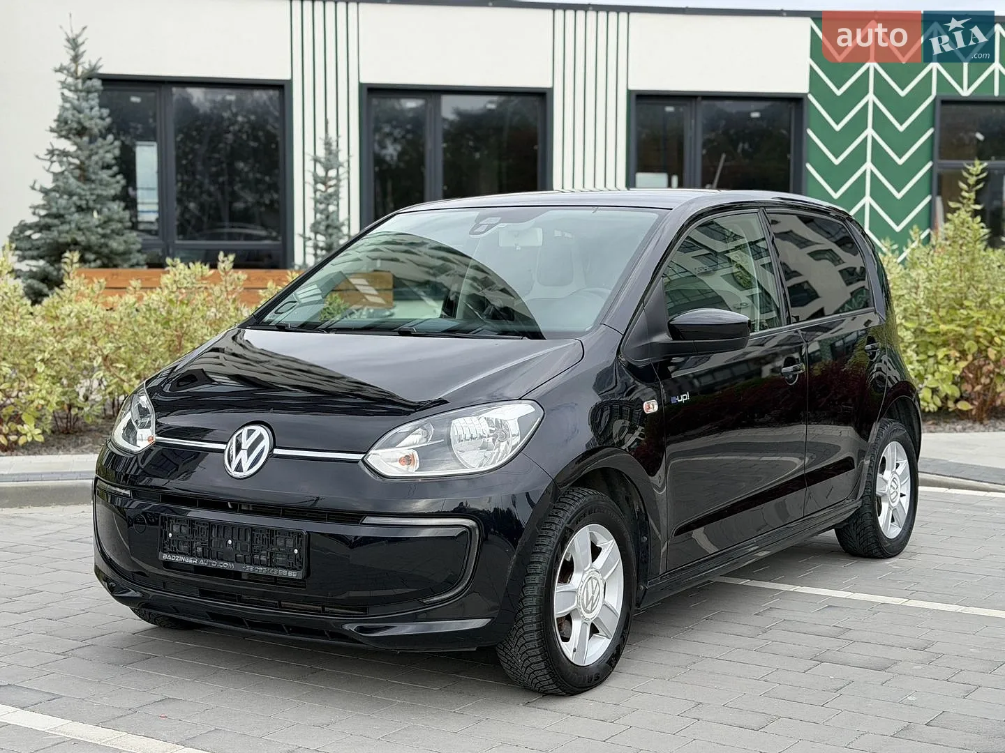 Volkswagen e-Up, 2015