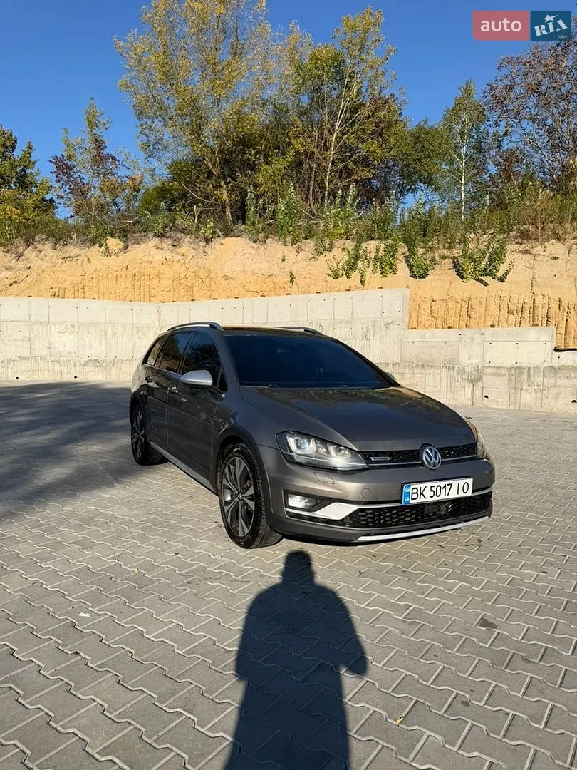 Volkswagen Golf Alltrack, 2016