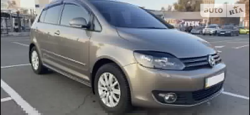 Volkswagen Golf Plus, 2010