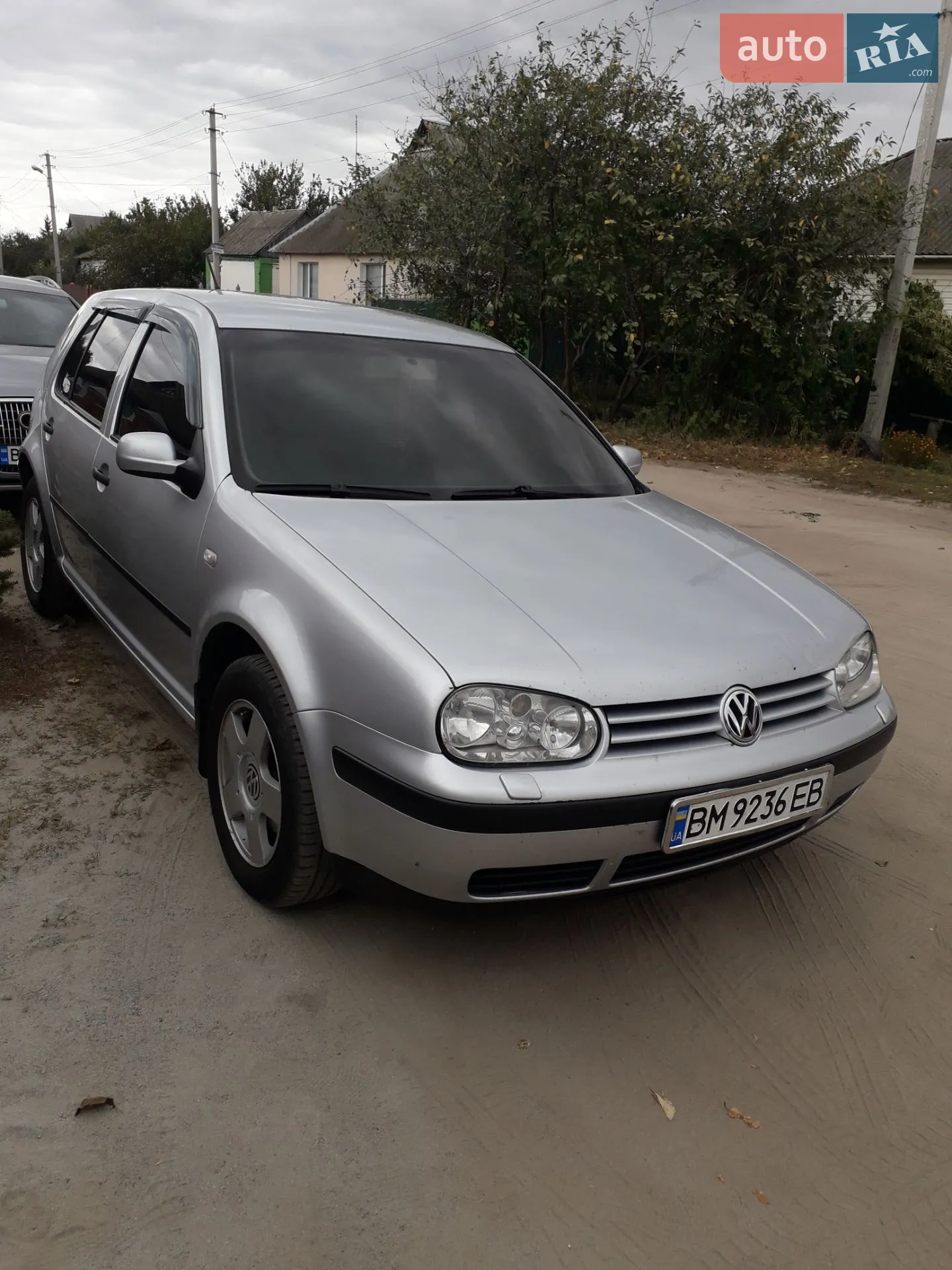 Volkswagen Golf, 2002