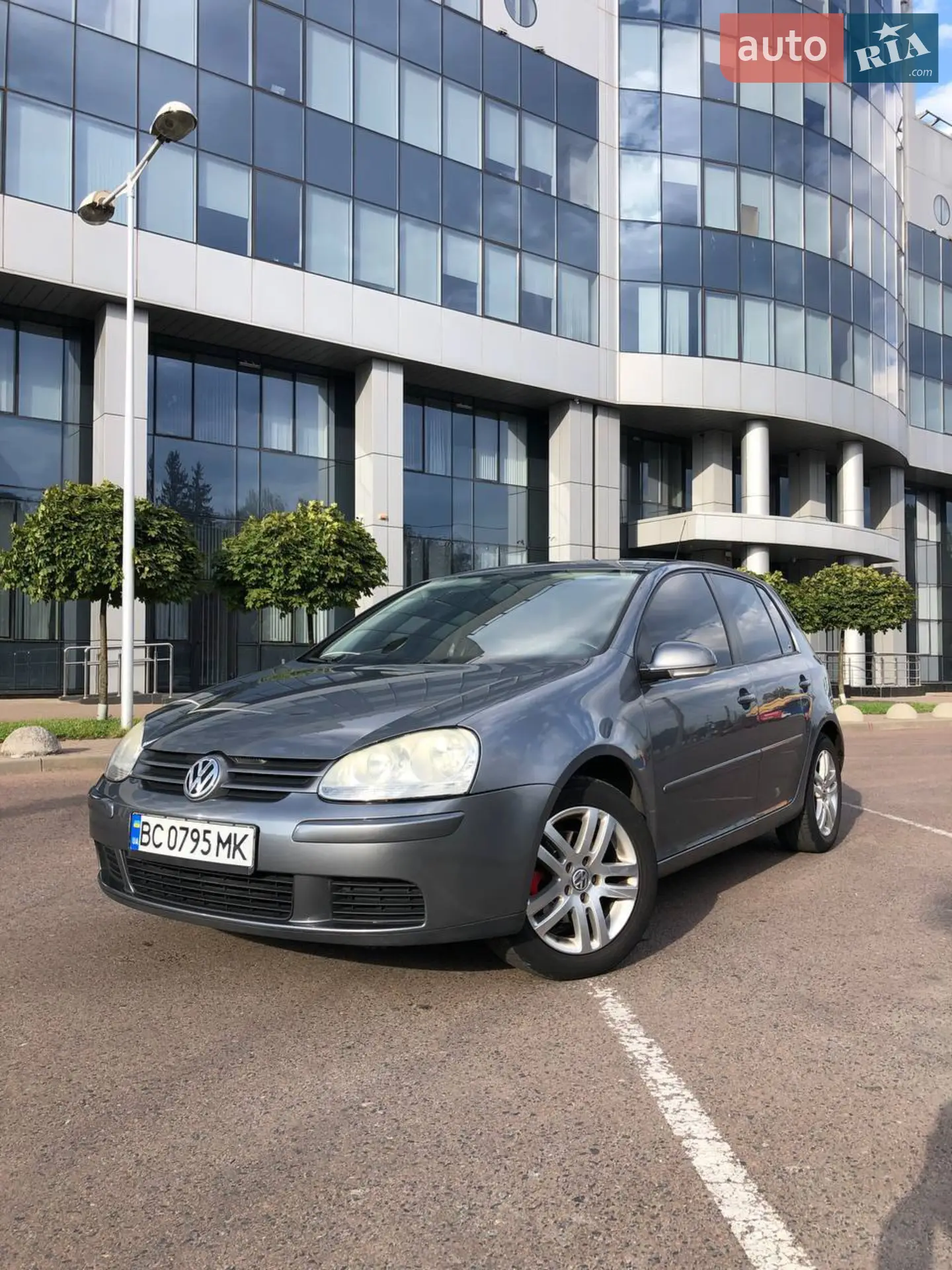 Volkswagen Golf, 2005