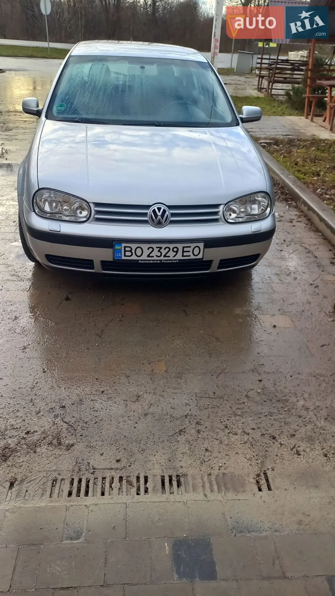 Volkswagen Golf, 2002
