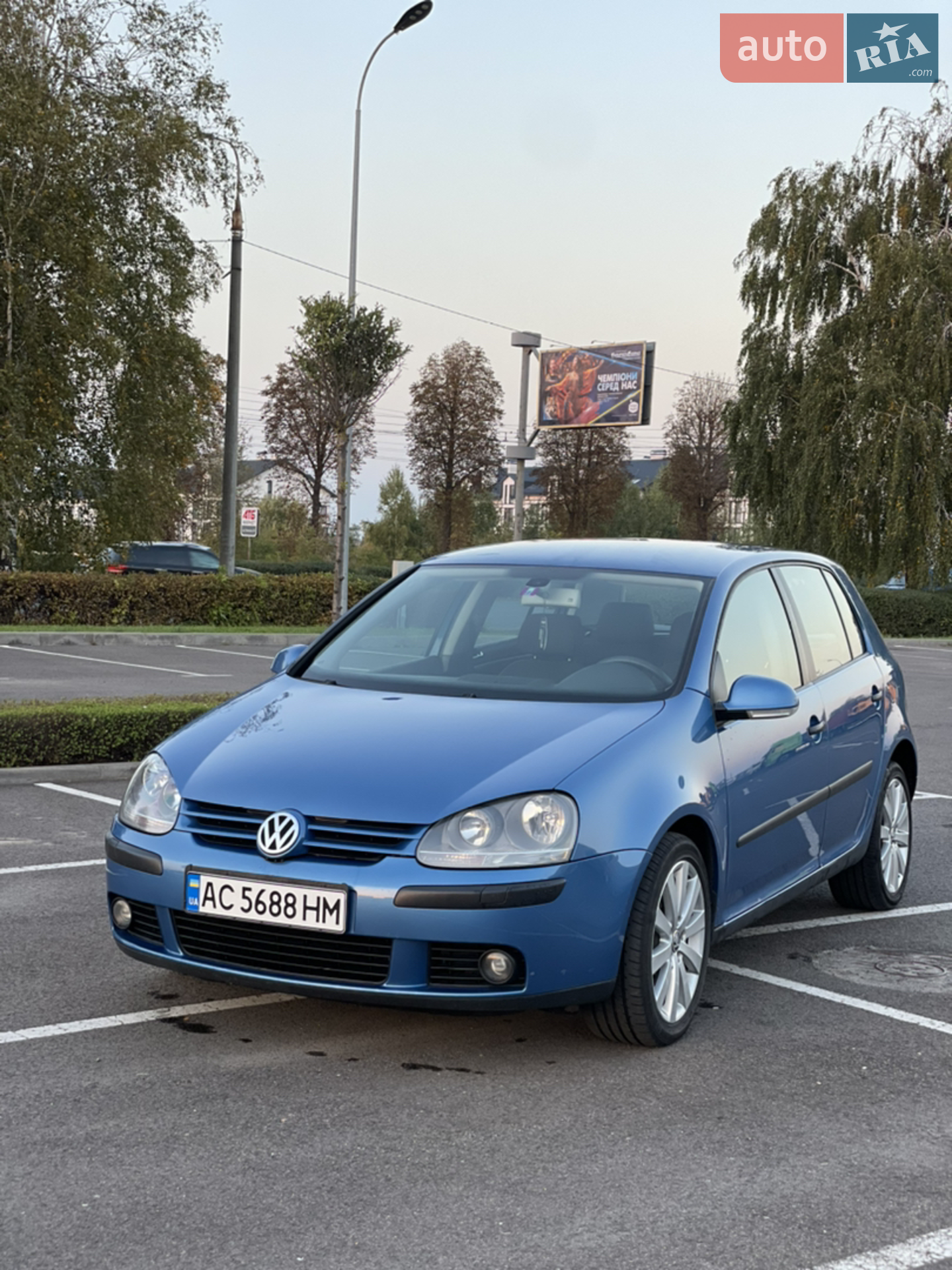 Volkswagen Golf, 2003