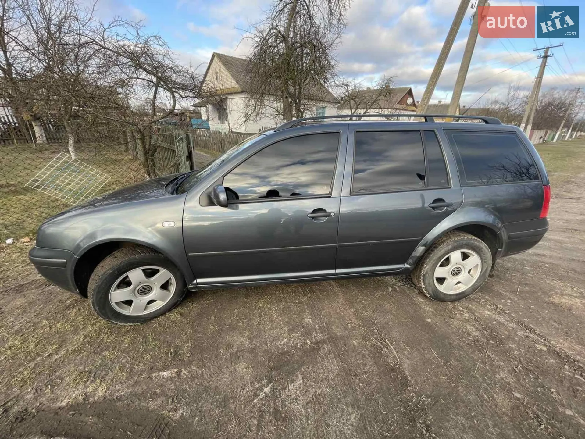 Volkswagen Golf, 2003