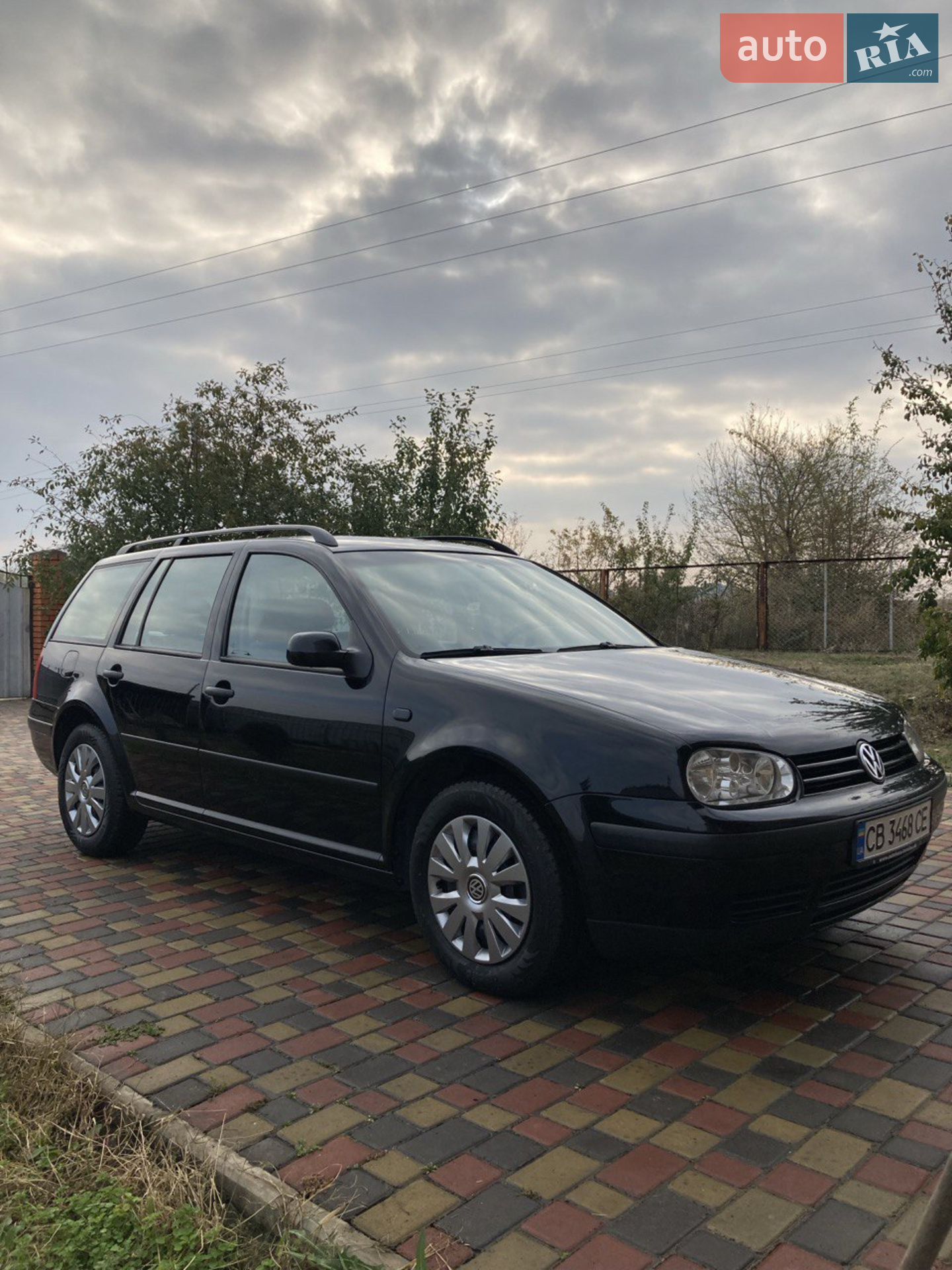Volkswagen Golf, 2004