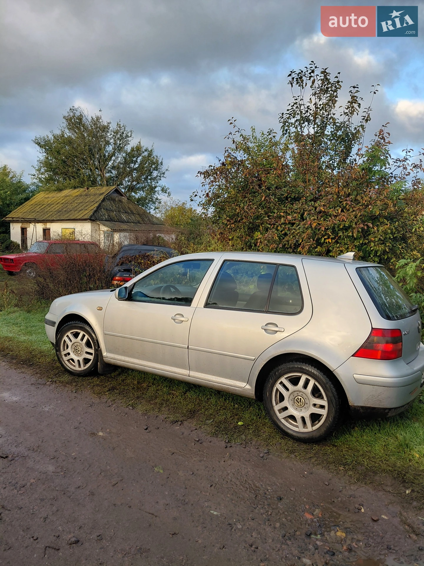 Volkswagen Golf, 1998