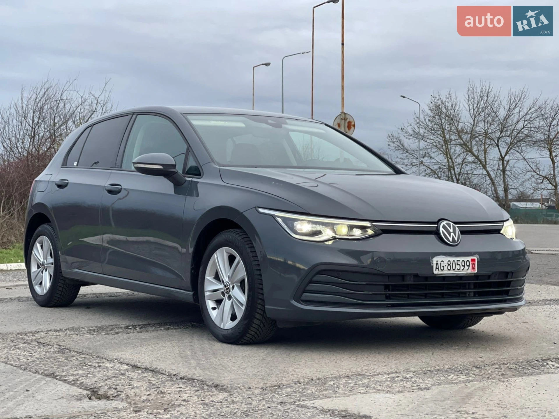 Volkswagen Golf, 2023