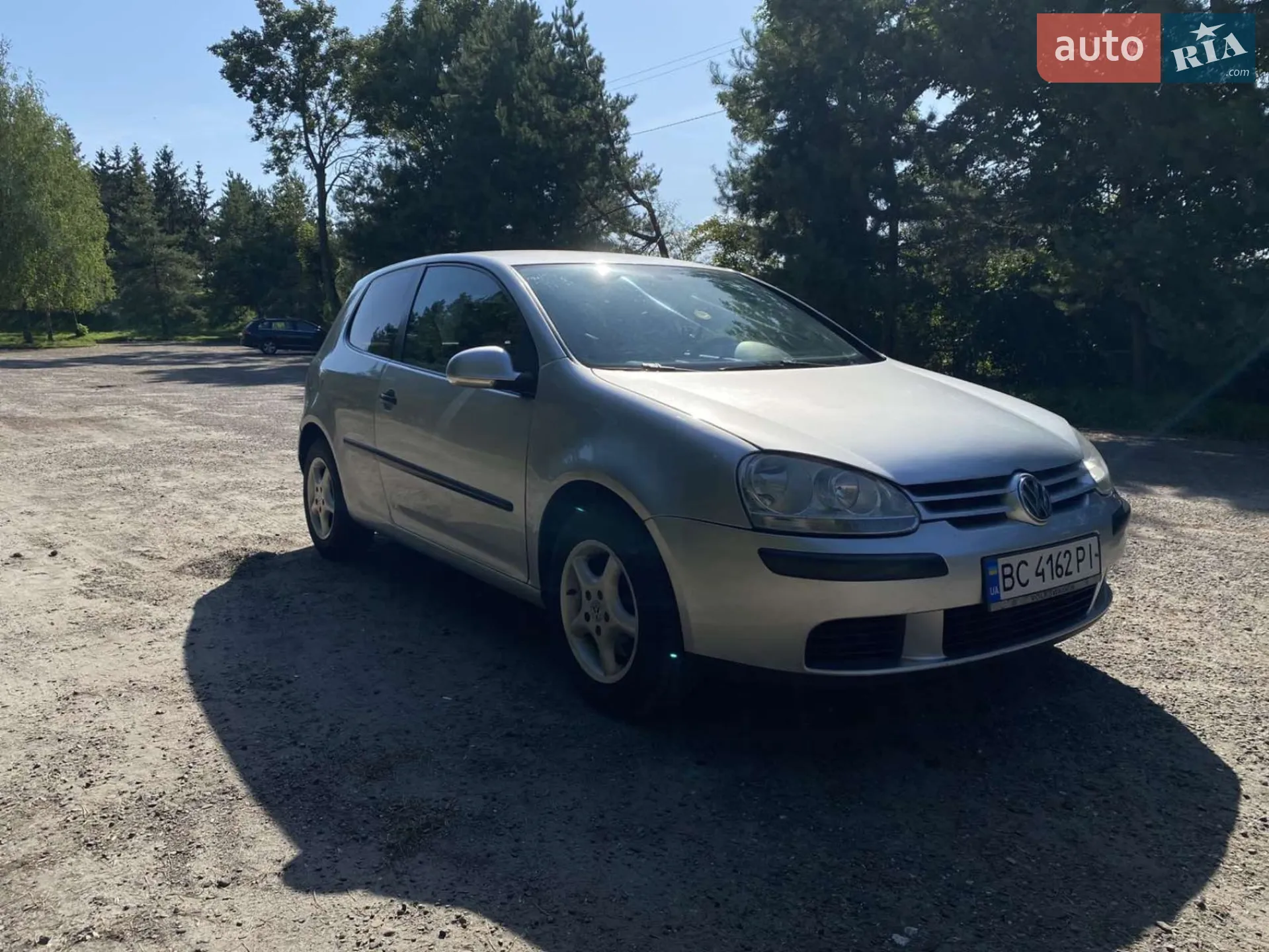 Volkswagen Golf, 2004