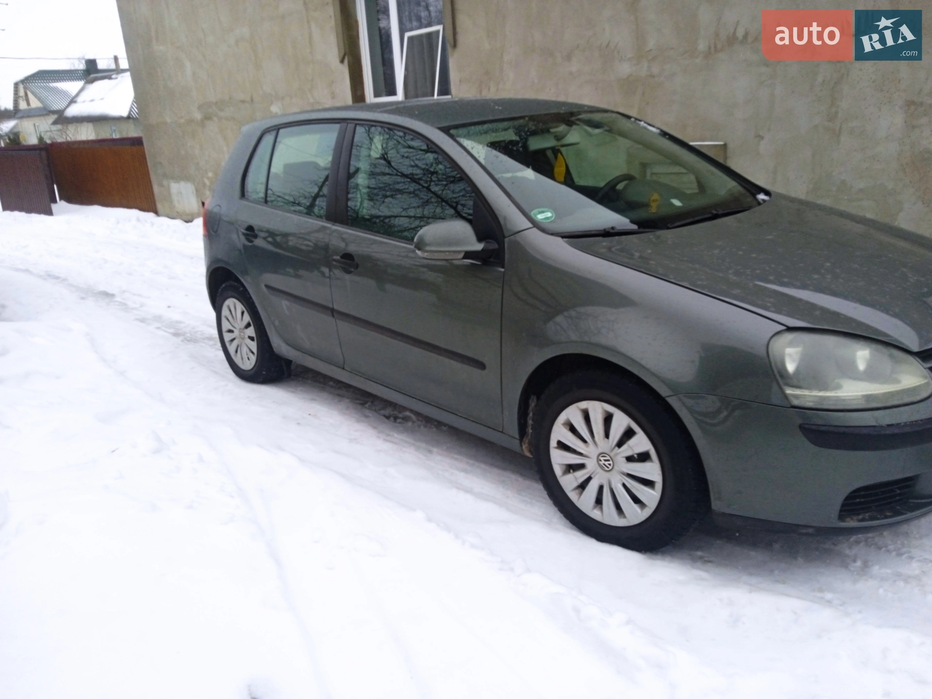 Volkswagen Golf, 2003