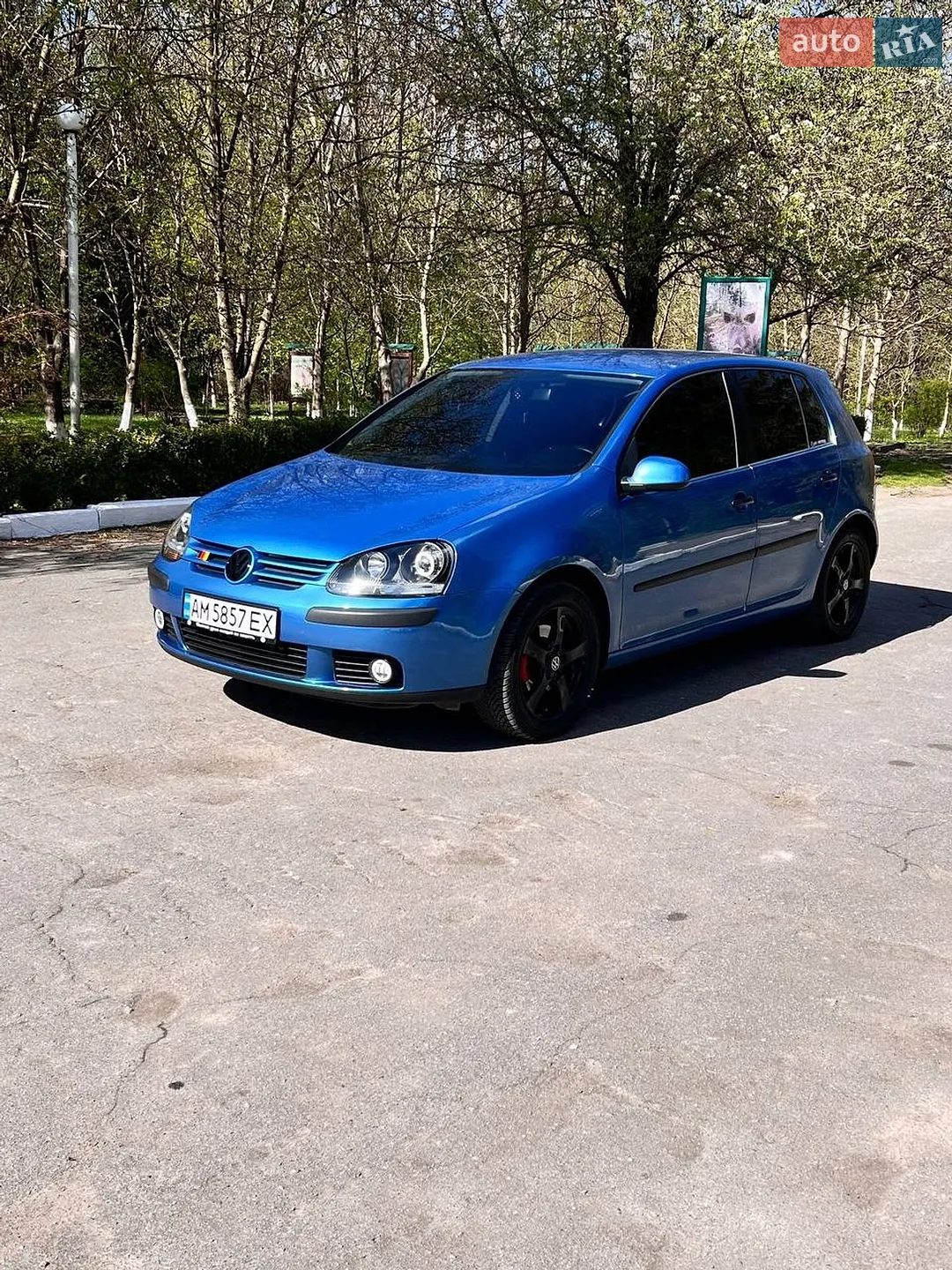 Volkswagen Golf, 2004