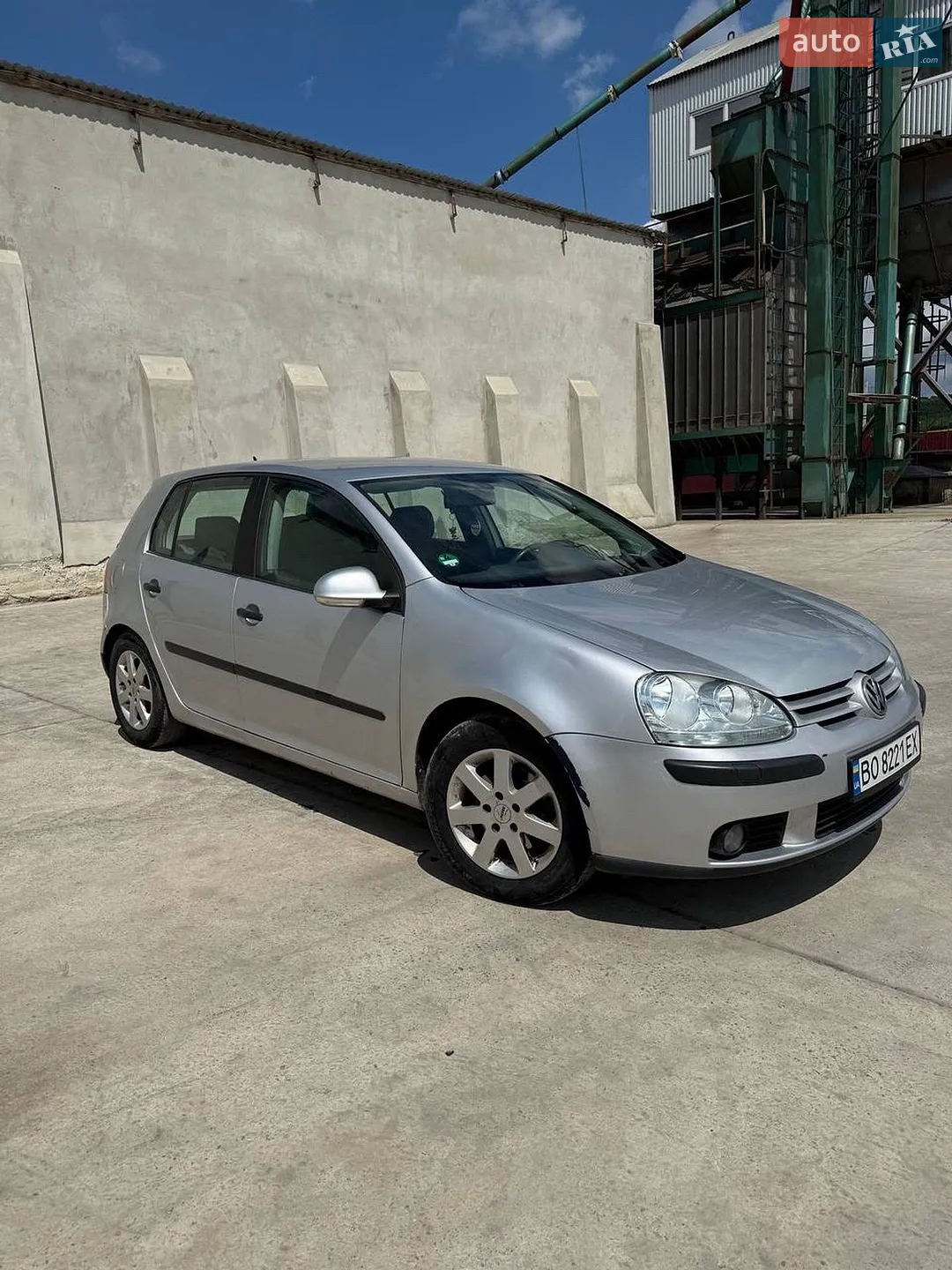 Volkswagen Golf, 2004