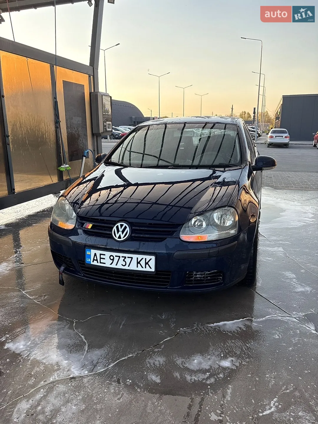 Volkswagen Golf, 2004